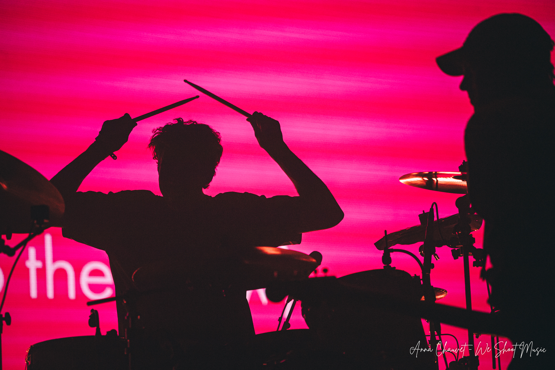 Royel Otis performing during Inside Seaside 2025, Gdansk