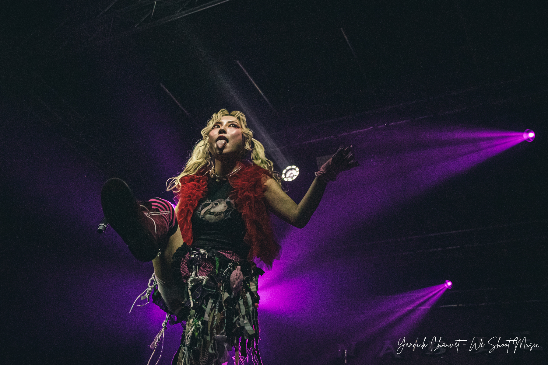 Hanabie performing in B90, Gdansk