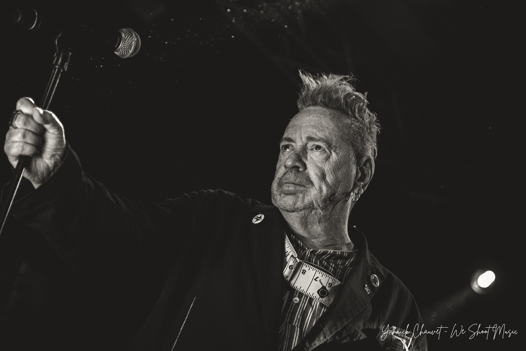 PiL - Public Image Ltd Performing in B90, Gdansk - www.weshootmusic.pl