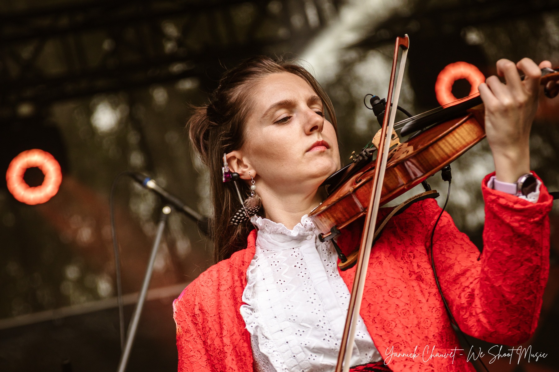 Hajda Banda performing live during Globaltica Festival 2026.