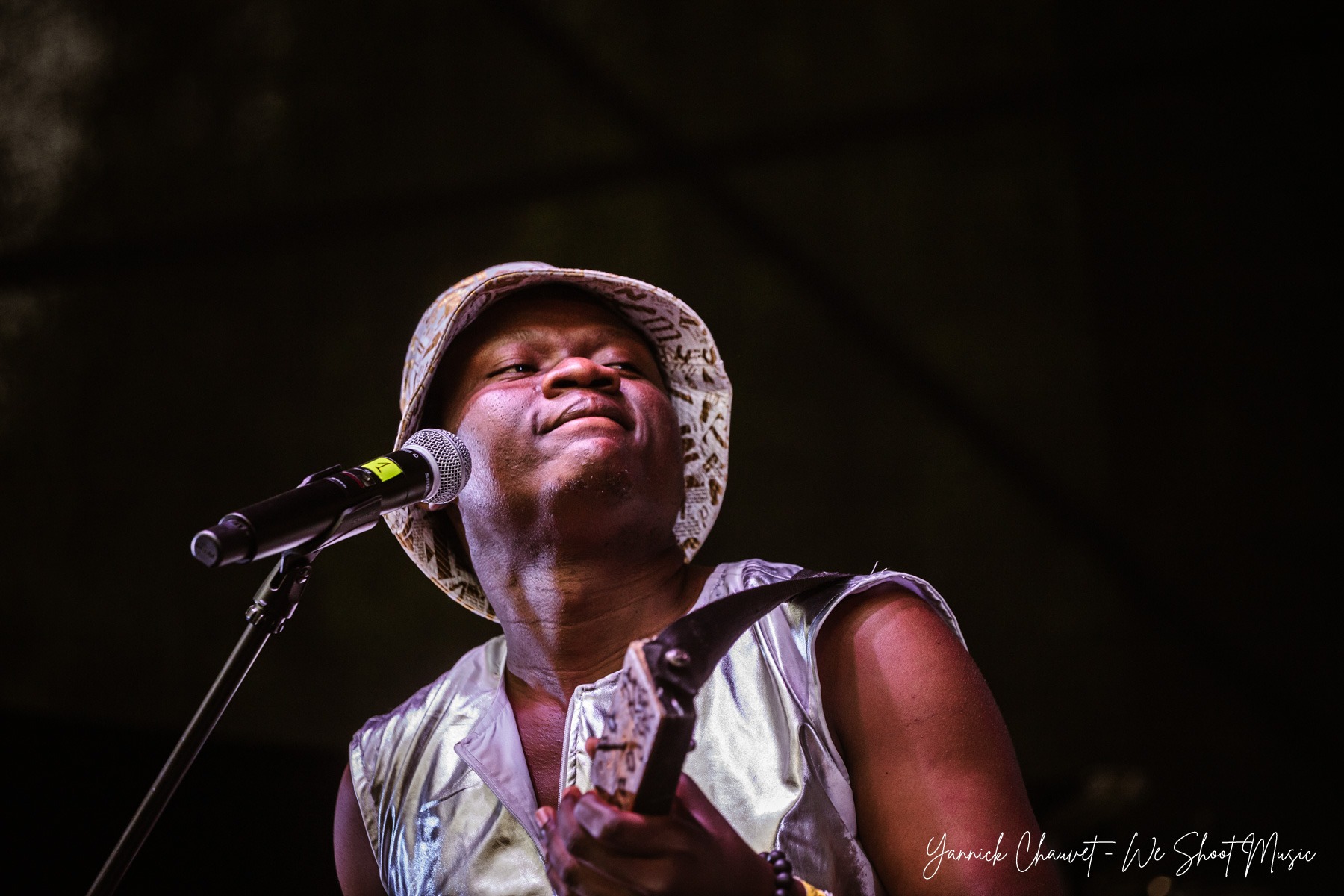 Kin'Gongolo Kiniata performing live during Globaltica Festival 2026.