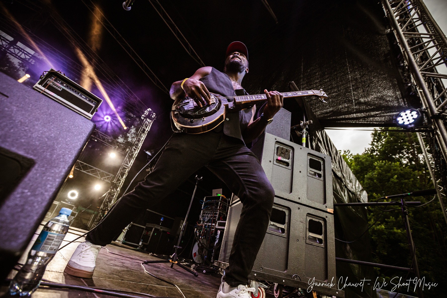 Kin'Gongolo Kiniata performing live during Globaltica Festival 2026.