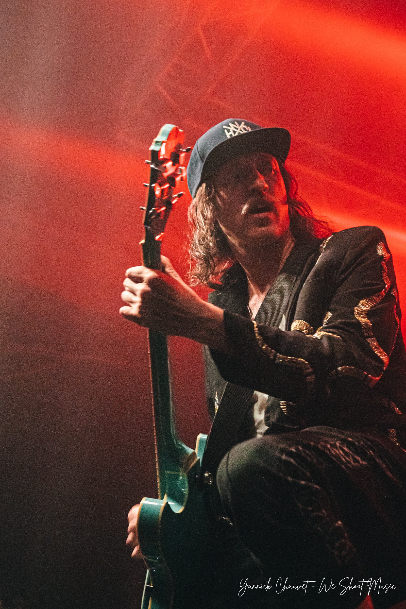 Gogol Bordelo Performing in B90 - Gdansk