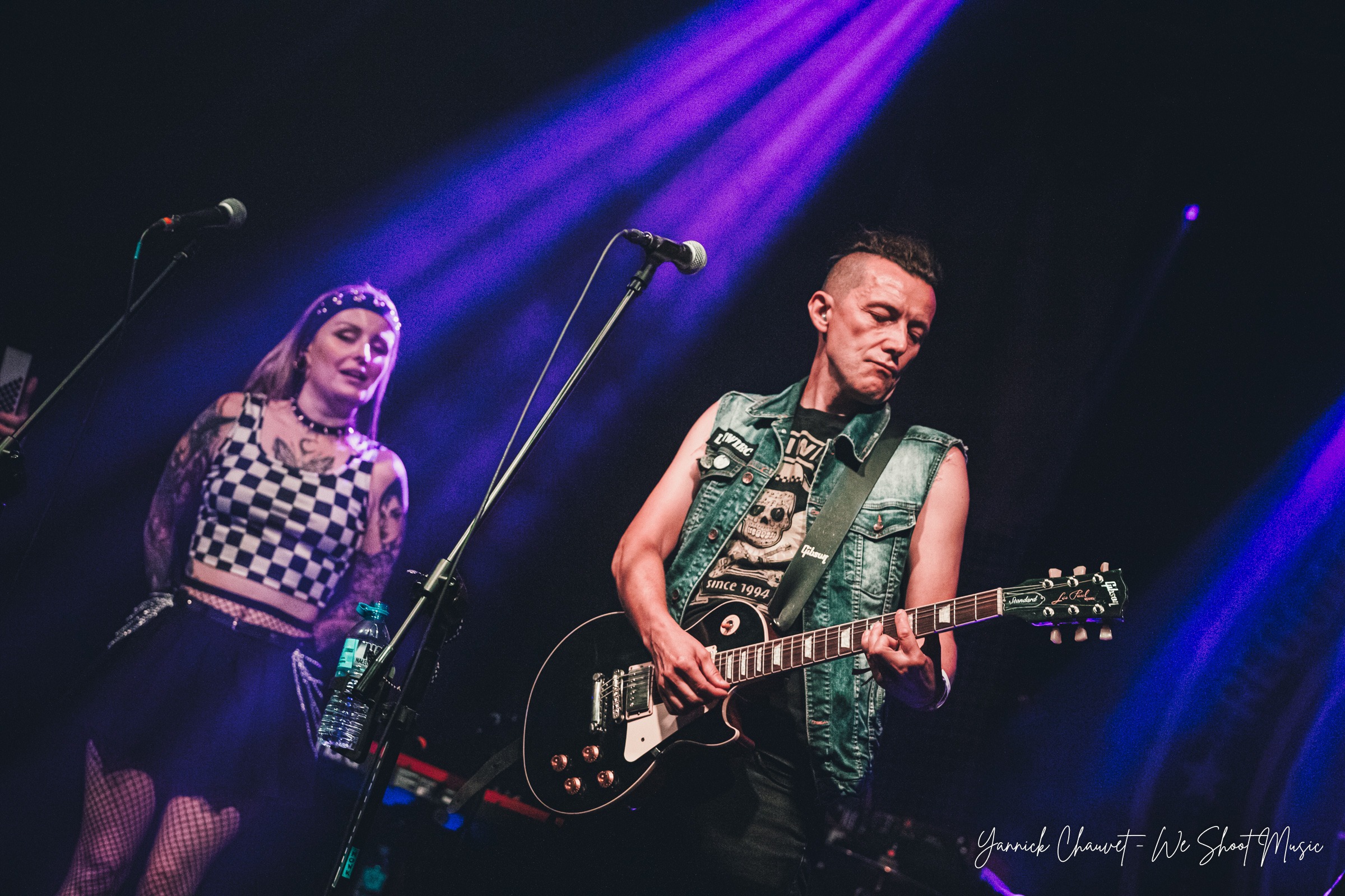 Leniwiec Performing in B90 - Gdansk