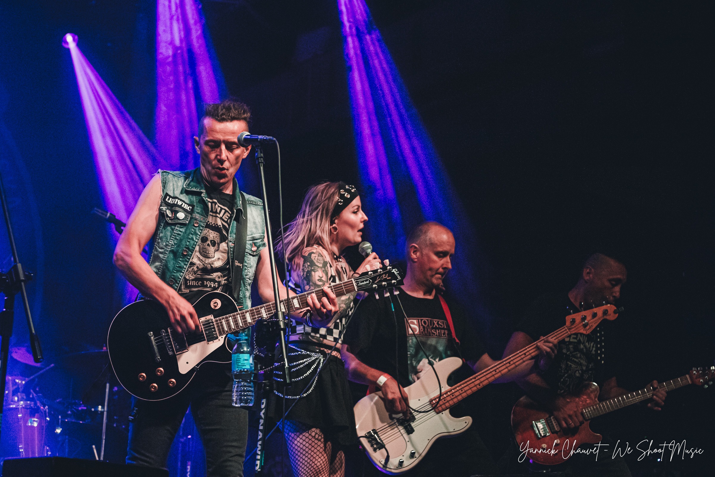 Leniwiec Performing in B90 - Gdansk