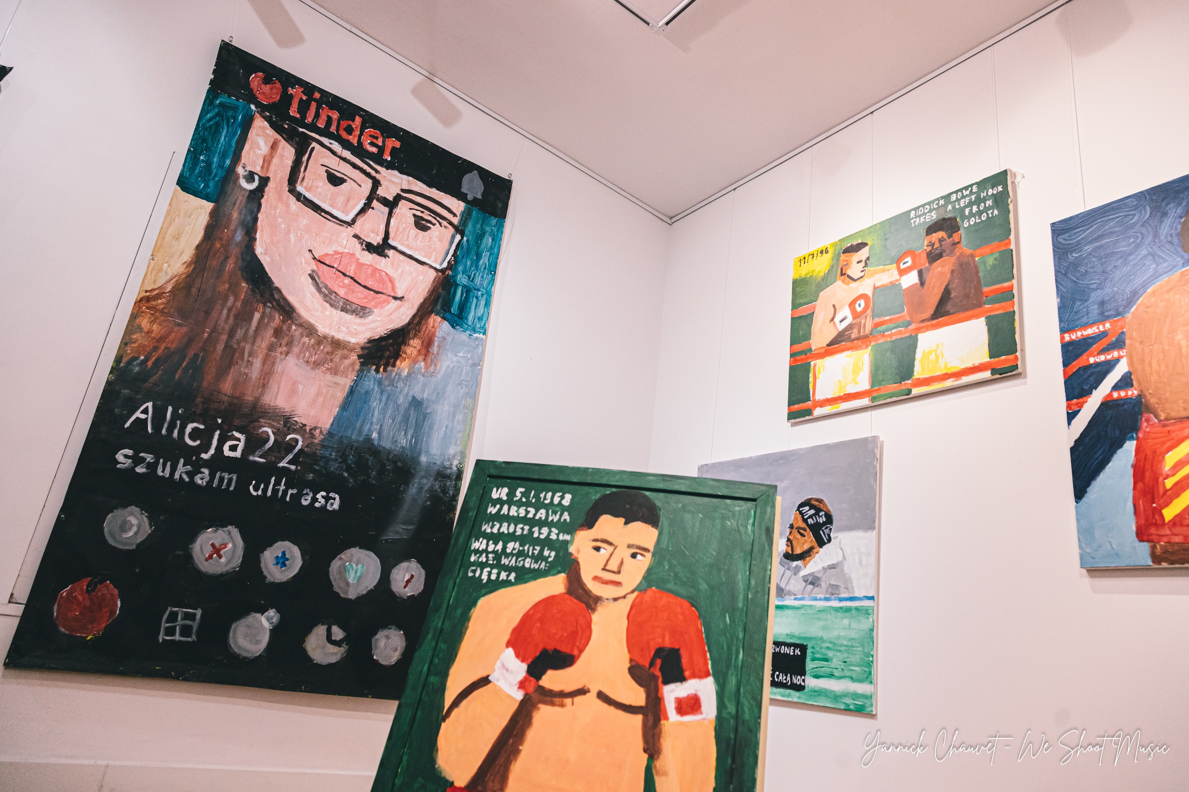Gallery views of "Summertime Love", an exhibition by Tomasz Kaczyński (@deepgothic) at tuBaza in Gdynia Orłowo, featuring paintings inspired by music, popular culture, sport and everyday life.