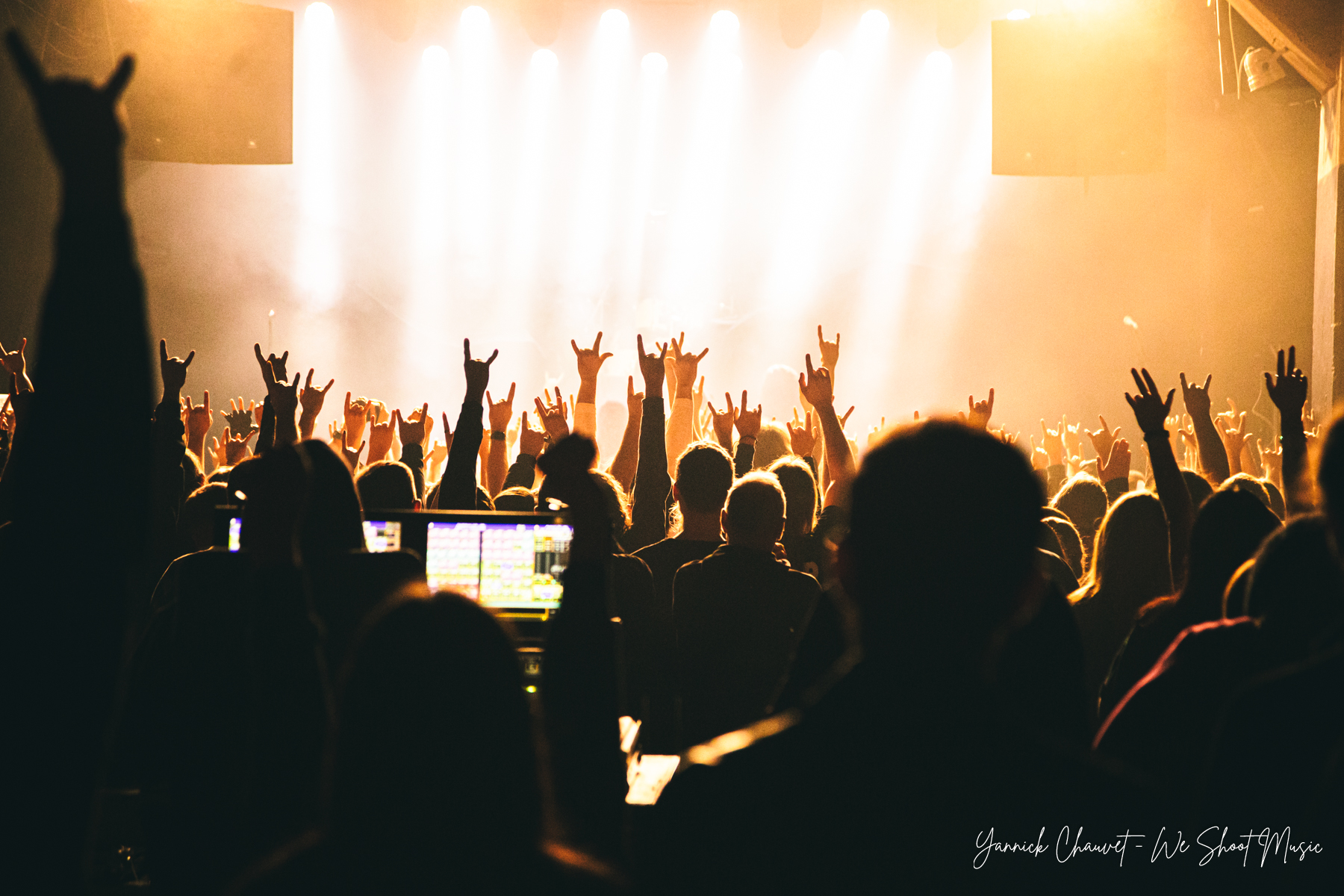 Lutharo performing in B90, Gdansk