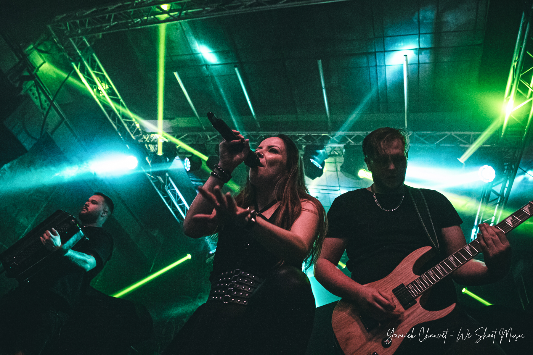 Roses of Thieves performing in B90, Gdansk