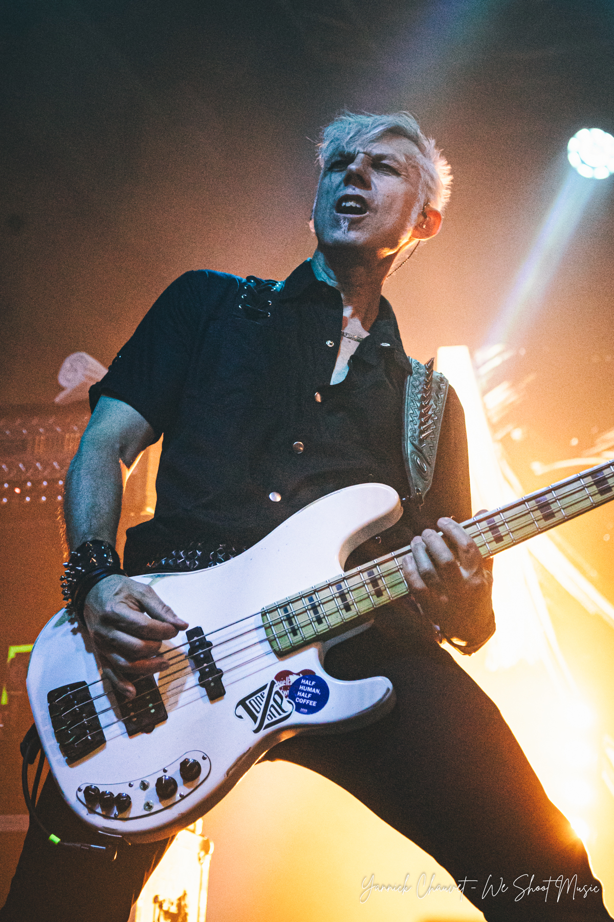Pidżama Porno during a sold-out concert in Gdańsk, photographed by We Shoot Music.