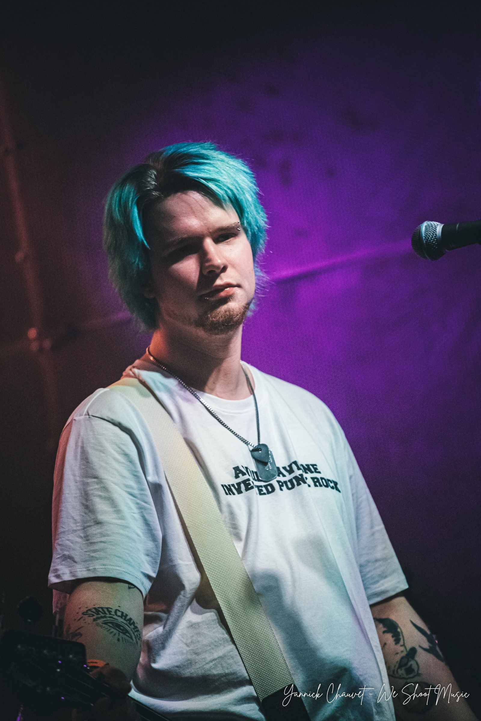 Danziger performing in Drizzly Grizzly, Gdansk