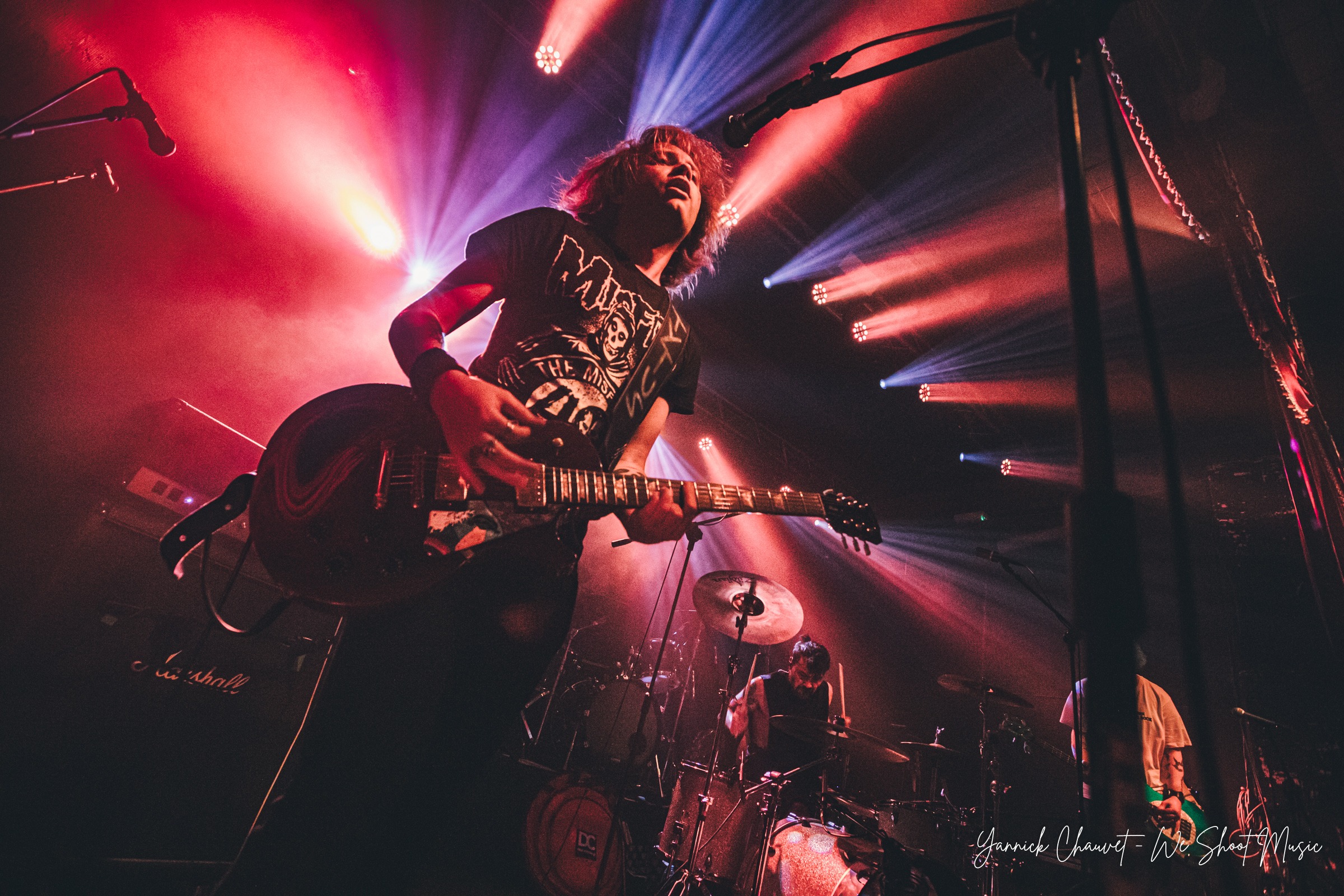 Danziger performing in Drizzly Grizzly, Gdansk